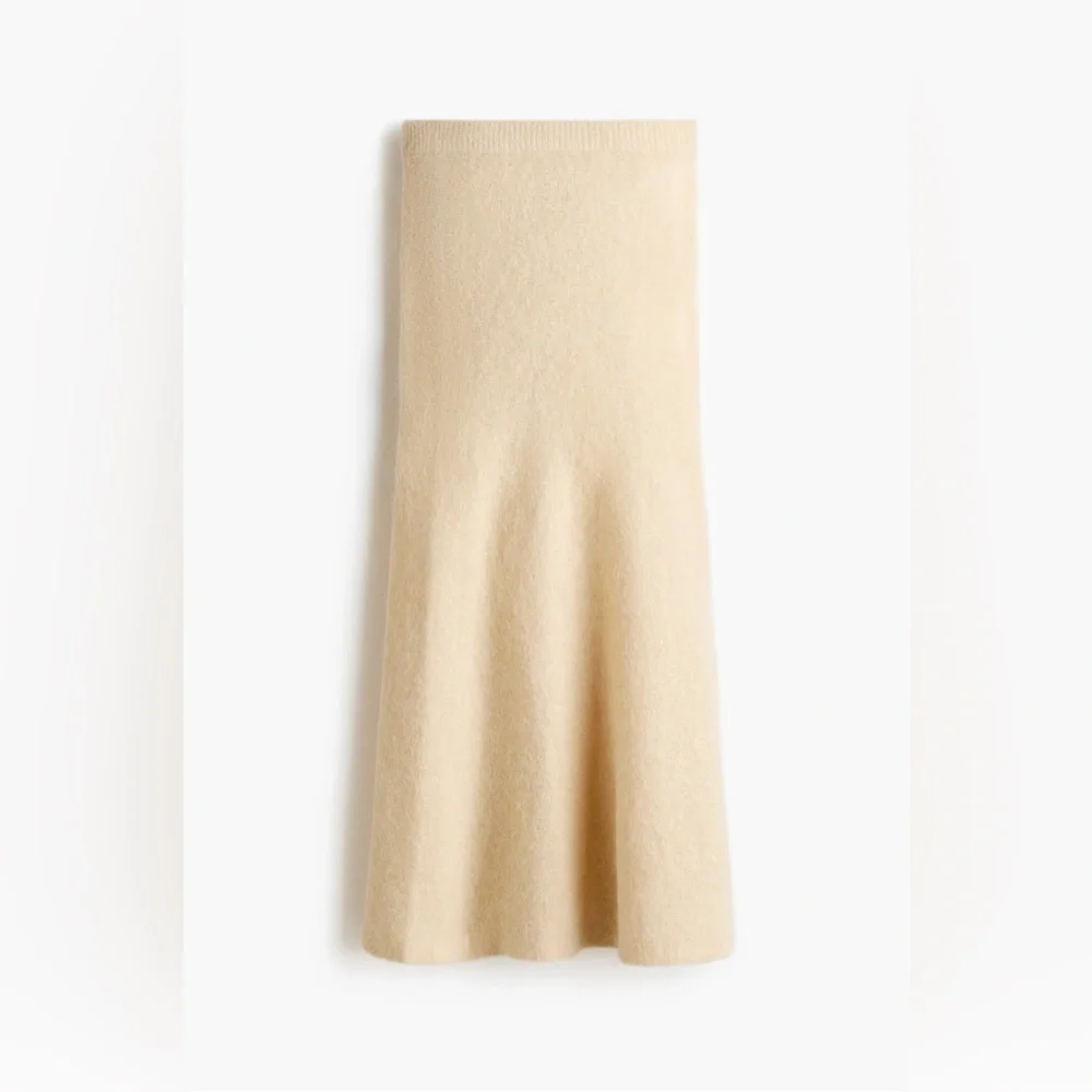 Elegant‎ Wool & Alpaca Blend Women's Two-Piece Ensemble NWT SZ PETITE MEDIUM (S)